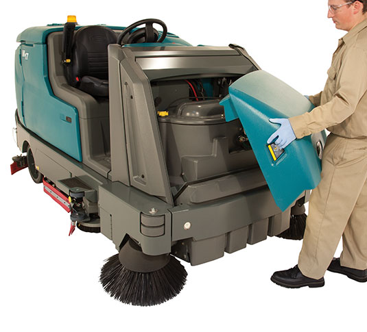 M17 Battery-Powered Ride-On Sweeper-Scrubber alt 11