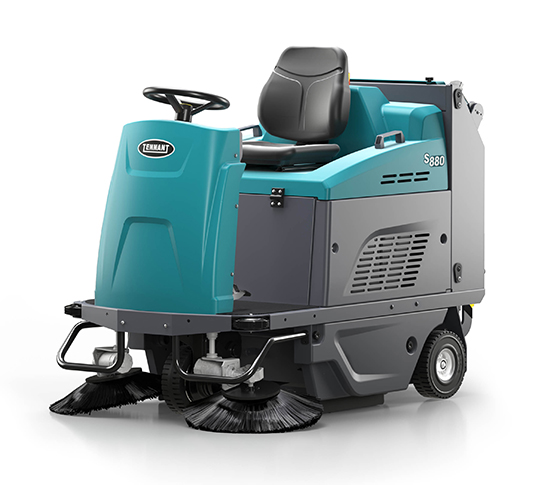 S880 Compact Battery Ride-On Sweeper alt 6